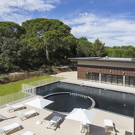 Residhotel Residence Pont Du Gard Remoulins Bagian luar foto
